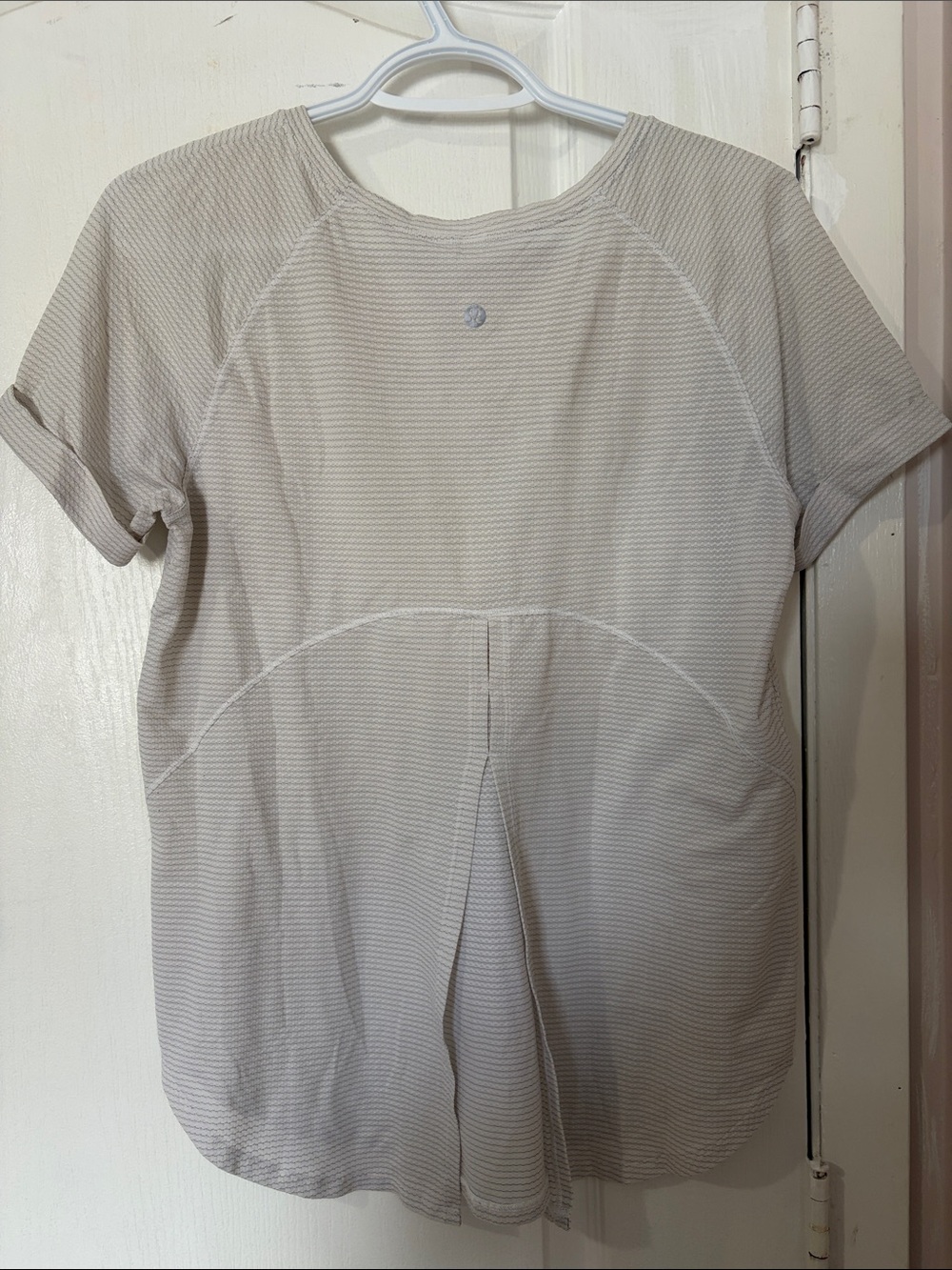 Lululemon Women’s Open Up Tie Back Tee